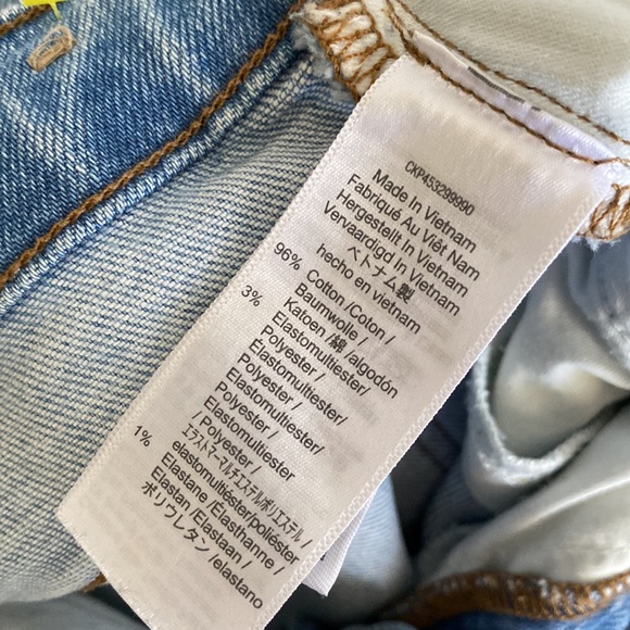 Madewell The Perfect Vintage Jean in Coffey Wash: Worn-In Edition Raw Hem 31 - Picture 6 of 9